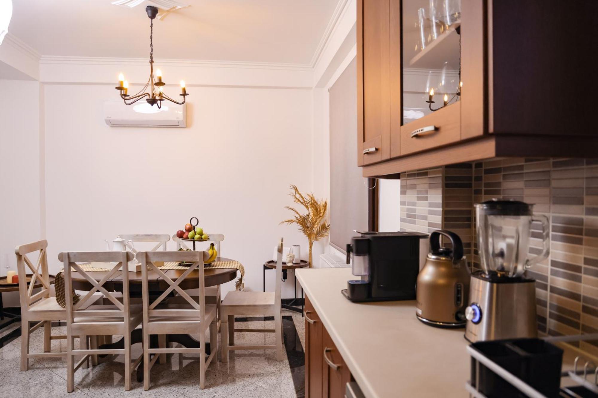 Archontiko Frideriki Luxury Apartments Chios Town Exterior photo
